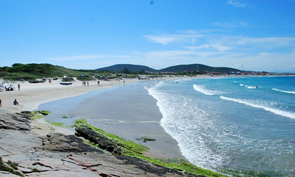 ONG Bandeira Azul certifica Praia do Peró para 2022